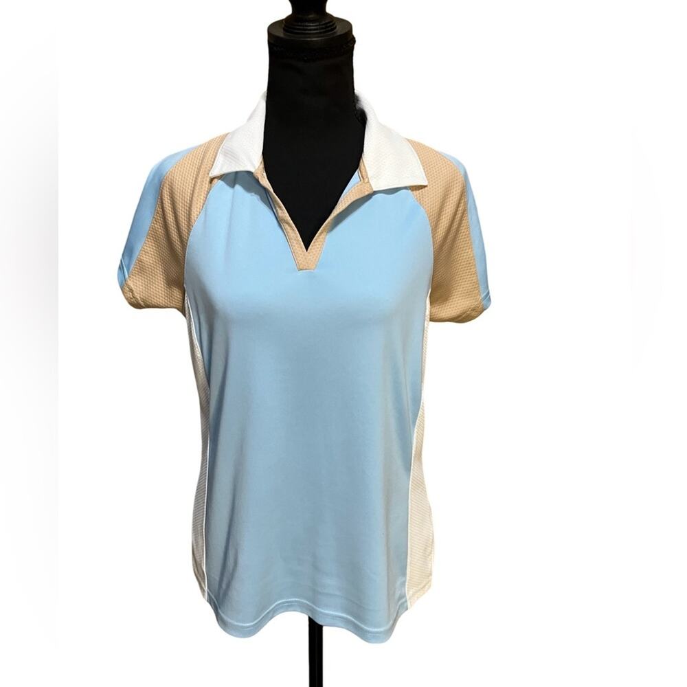 Izod  Short Sleeve 3 tone V neck top Golf- Pickleball-Tennis and More (M)